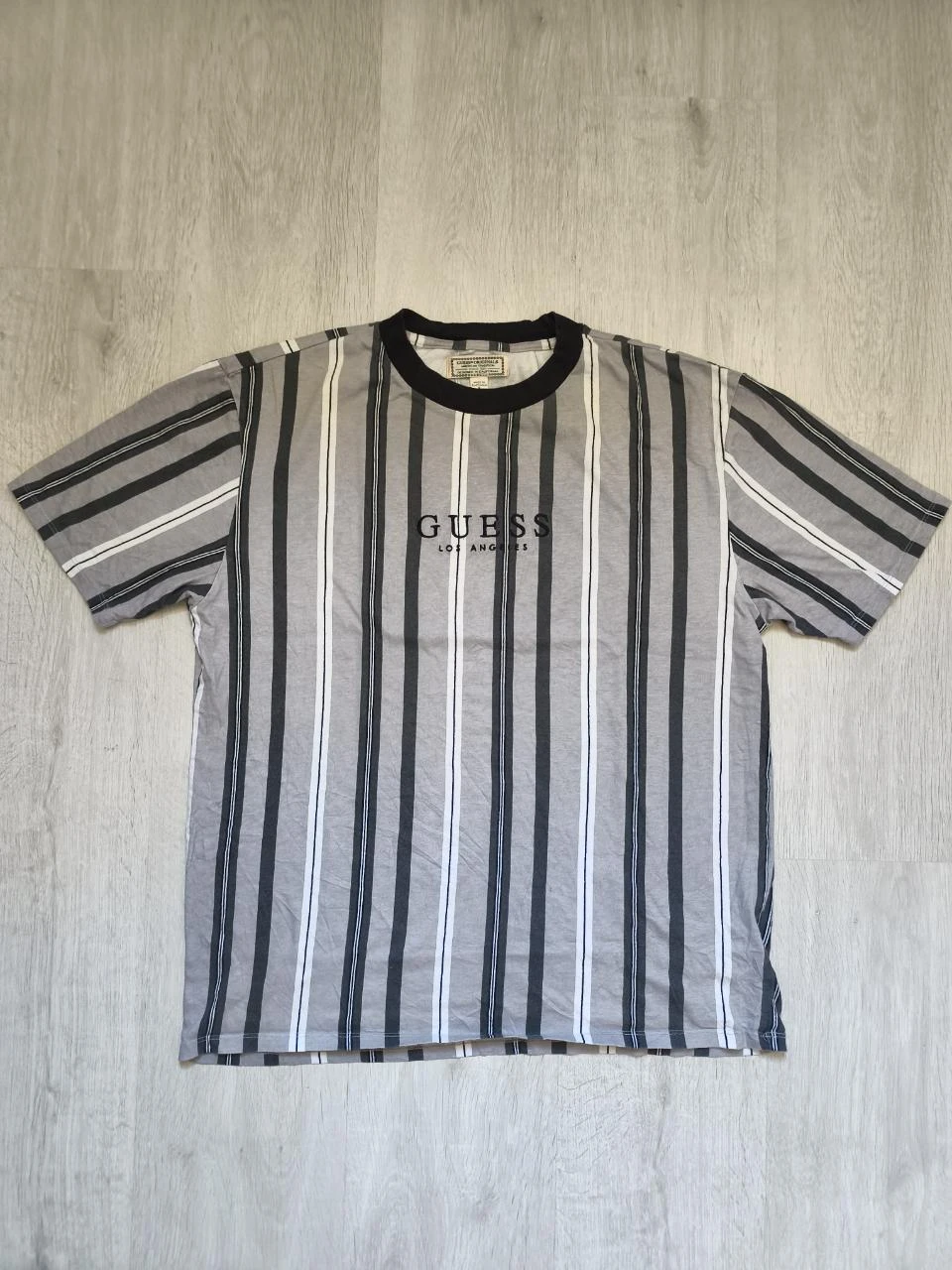 T-Shirt GUESS Taille S